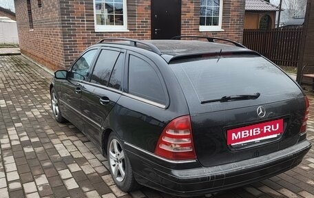 Mercedes-Benz C-Класс, 2003 год, 580 000 рублей, 4 фотография