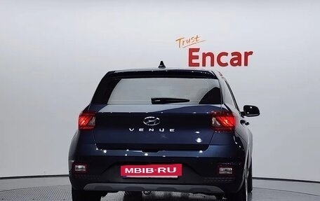 Hyundai Venue I, 2023 год, 2 090 000 рублей, 4 фотография