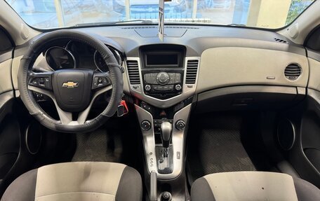 Chevrolet Cruze II, 2012 год, 699 000 рублей, 8 фотография