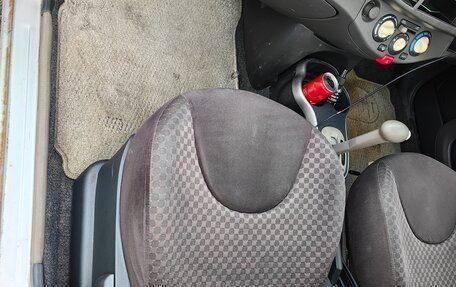 Nissan March III, 2002 год, 200 000 рублей, 15 фотография