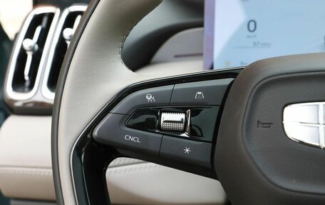 Geely Atlas, 2025 год, 3 090 000 рублей, 15 фотография