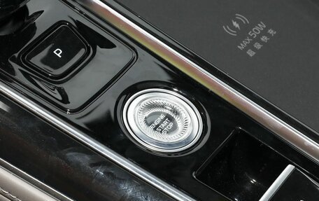 Geely Atlas, 2025 год, 3 090 000 рублей, 21 фотография