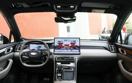 Geely Atlas, 2025 год, 3 090 000 рублей, 13 фотография