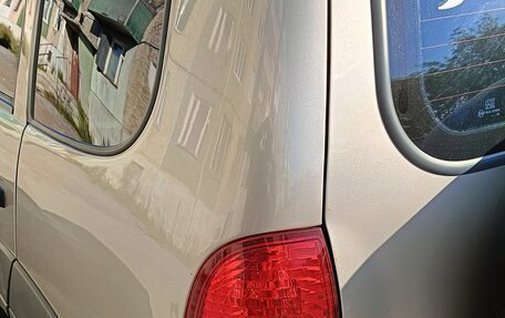 Chevrolet Niva I рестайлинг, 2020 год, 890 000 рублей, 9 фотография