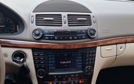 Mercedes-Benz E-Класс, 2004 год, 1 280 000 рублей, 11 фотография