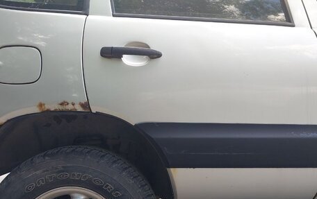 Chevrolet Niva I рестайлинг, 2004 год, 270 000 рублей, 5 фотография