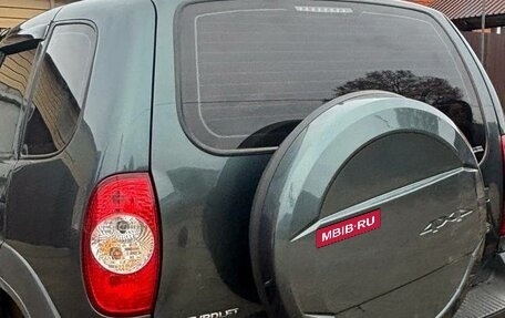 Chevrolet Niva I рестайлинг, 2015 год, 650 000 рублей, 4 фотография