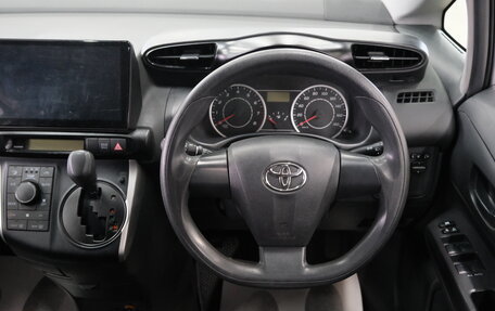 Toyota Wish II, 2009 год, 1 329 000 рублей, 11 фотография