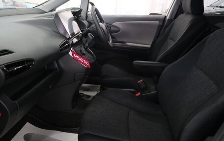 Toyota Wish II, 2009 год, 1 329 000 рублей, 18 фотография