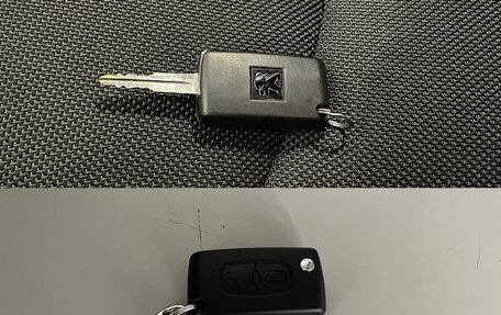 Peugeot 4007, 2011 год, 880 000 рублей, 17 фотография