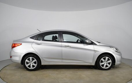 Hyundai Solaris II рестайлинг, 2012 год, 745 000 рублей, 4 фотография