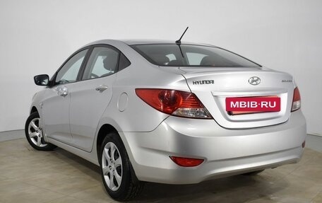 Hyundai Solaris II рестайлинг, 2012 год, 745 000 рублей, 7 фотография