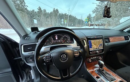 Volkswagen Touareg III, 2010 год, 2 099 999 рублей, 5 фотография