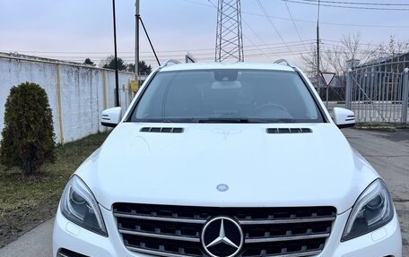 Mercedes-Benz M-Класс, 2015 год, 2 350 000 рублей, 1 фотография