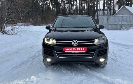 Volkswagen Touareg III, 2010 год, 2 099 999 рублей, 24 фотография