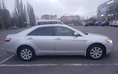 Toyota Camry, 2008 год, 950 000 рублей, 4 фотография