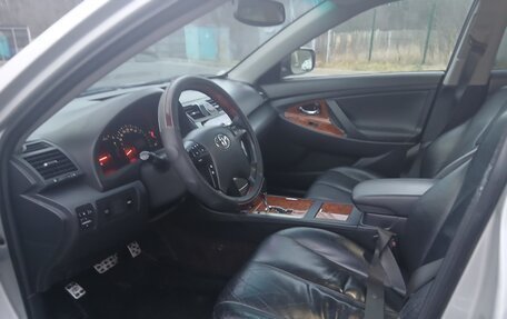 Toyota Camry, 2008 год, 950 000 рублей, 11 фотография