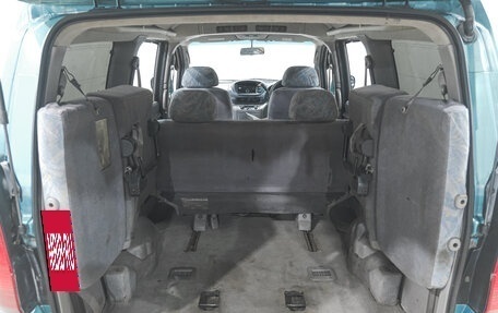 Nissan Serena II, 2000 год, 599 000 рублей, 18 фотография