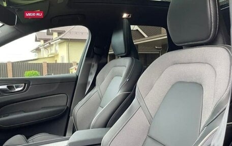 Volvo XC60 II, 2020 год, 4 100 000 рублей, 6 фотография