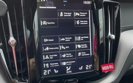 Volvo XC60 II, 2020 год, 4 100 000 рублей, 8 фотография