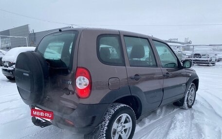 Chevrolet Niva I рестайлинг, 2018 год, 720 000 рублей, 2 фотография