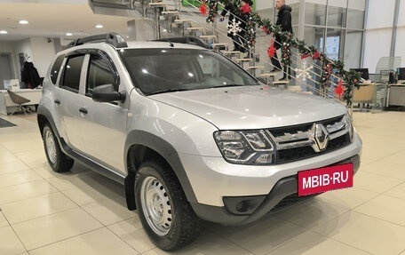 Renault Duster I рестайлинг, 2016 год, 1 050 000 рублей, 3 фотография