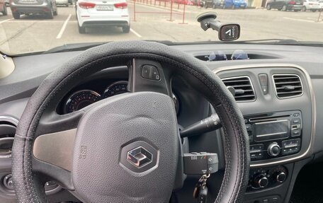 Renault Sandero II рестайлинг, 2015 год, 800 000 рублей, 5 фотография