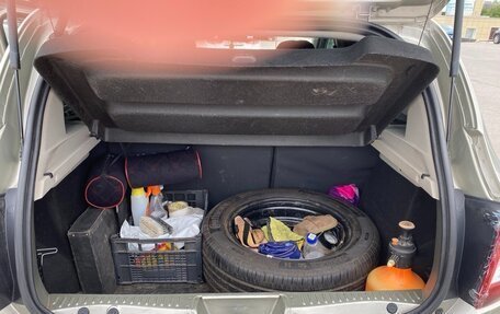 Renault Sandero II рестайлинг, 2015 год, 800 000 рублей, 13 фотография