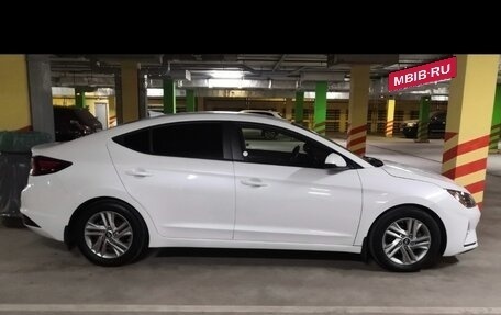 Hyundai Elantra VI рестайлинг, 2020 год, 1 500 000 рублей, 6 фотография