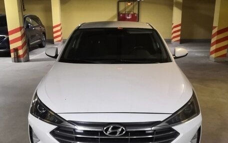 Hyundai Elantra VI рестайлинг, 2020 год, 1 500 000 рублей, 2 фотография