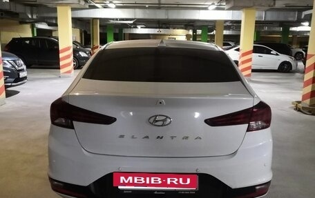 Hyundai Elantra VI рестайлинг, 2020 год, 1 500 000 рублей, 3 фотография