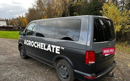 Volkswagen Caravelle T6 рестайлинг, 2020 год, 2 750 000 рублей, 6 фотография