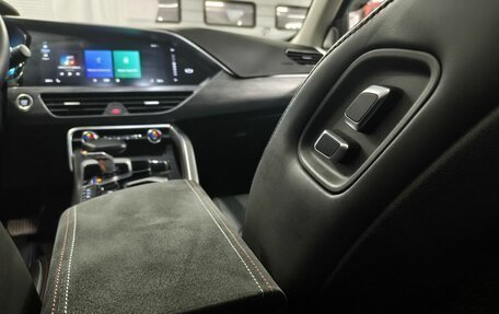 Geely Tugella FY11, 2021 год, 2 750 000 рублей, 17 фотография