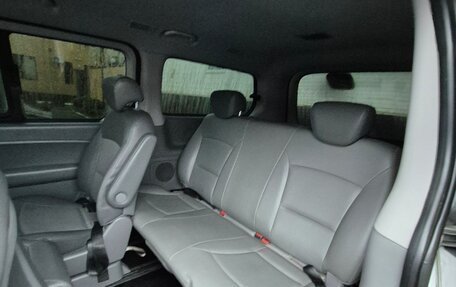 Hyundai Grand Starex Grand Starex I рестайлинг 2, 2011 год, 1 740 000 рублей, 9 фотография