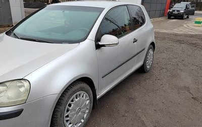 Volkswagen Golf V, 2006 год, 400 000 рублей, 1 фотография