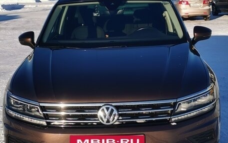 Volkswagen Tiguan II, 2019 год, 3 450 000 рублей, 11 фотография