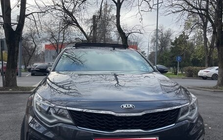 KIA Optima IV, 2018 год, 1 450 000 рублей, 1 фотография