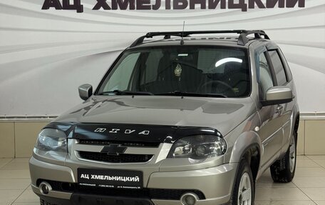 Chevrolet Niva I рестайлинг, 2019 год, 909 000 рублей, 1 фотография
