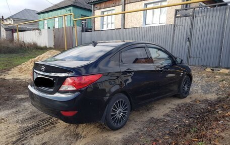 Hyundai Solaris II рестайлинг, 2011 год, 550 000 рублей, 10 фотография