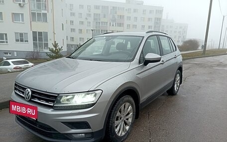 Volkswagen Tiguan II, 2019 год, 2 050 000 рублей, 2 фотография