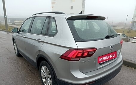 Volkswagen Tiguan II, 2019 год, 2 050 000 рублей, 4 фотография