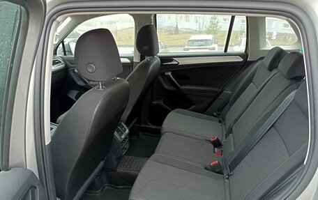 Volkswagen Tiguan II, 2019 год, 2 050 000 рублей, 14 фотография