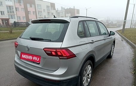 Volkswagen Tiguan II, 2019 год, 2 050 000 рублей, 5 фотография