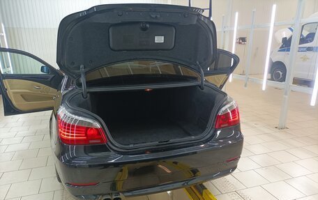 BMW 5 серия, 2007 год, 950 000 рублей, 6 фотография