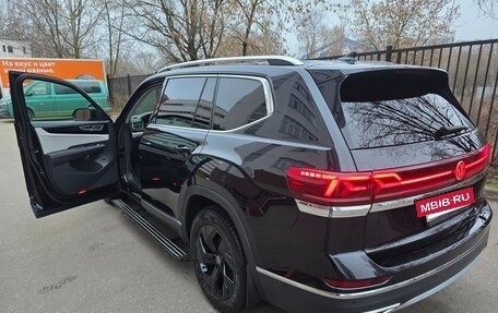 Volkswagen Teramont I, 2021 год, 4 650 000 рублей, 4 фотография