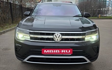 Volkswagen Teramont I, 2021 год, 4 650 000 рублей, 2 фотография
