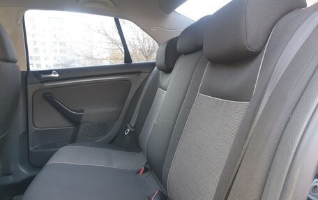 Volkswagen Jetta VI, 2008 год, 590 000 рублей, 11 фотография