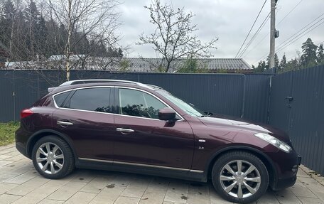 Infiniti QX50 I рестайлинг, 2013 год, 1 550 000 рублей, 9 фотография