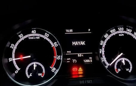 Skoda Rapid I, 2017 год, 1 600 000 рублей, 8 фотография