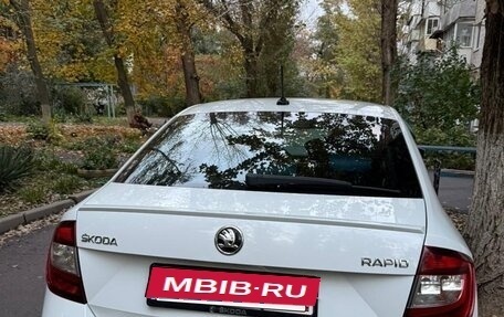 Skoda Rapid I, 2017 год, 1 600 000 рублей, 5 фотография